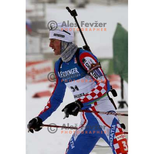 in action during E-on Ruhrgas IBU Biathlon world cup, 10km men sprint, 19.12.2009, Pokljuka, Slovenia 