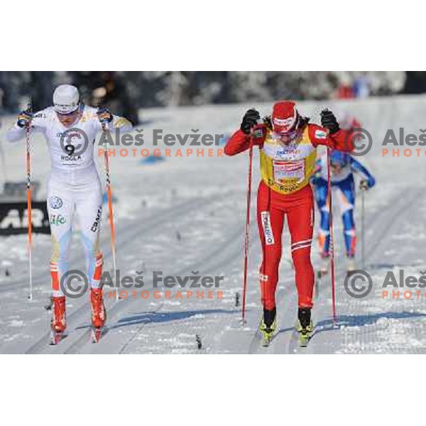 Haag Anna, Bjoergen Marit at the 15km Classic Mass Start of the Cross-Country FIS World Cup, Rogla, Slovenia, 20.12.2009, 