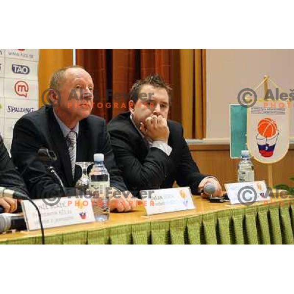  Dusan Sesok, Matej Avanzo at press conference in City Hotel, Ljubljana, Slovenia 22.12.2009 
