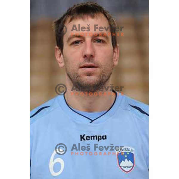 Lubej Zoran at the handball game Slovenia - Serbia, friendly match of slovenian national handball team in preparation for the Euro 2010 , Podcetrtek, Slovenia, 06.01.2010, Slovenia lost 24:33 