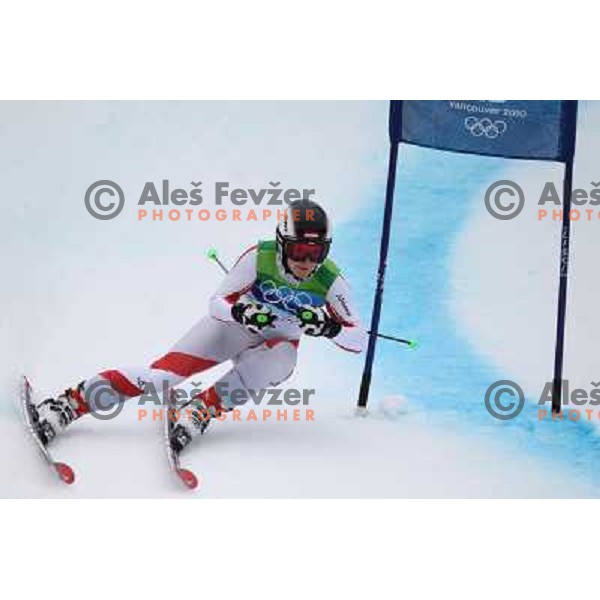 Kathrin Zettel (AUT) skiing in second run of Women\'s Giant Slalom in Whislter Creekside 24.2.2010 , Vancouver 2010 Winter Olympic Games, Canada 
