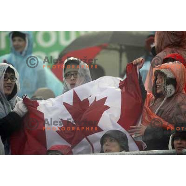 Fans cheering during Men\'s Parallel Giant Slalom at Cypress Mountain 27.2.2010, Vancouver 2010 Winter Olympic Games, Canada 