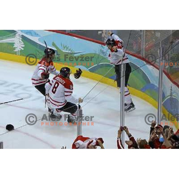  in action during ice hockey match Canada-USA in men\'s Final at the Vancouver 2010 Winter Olympic games, Canada 