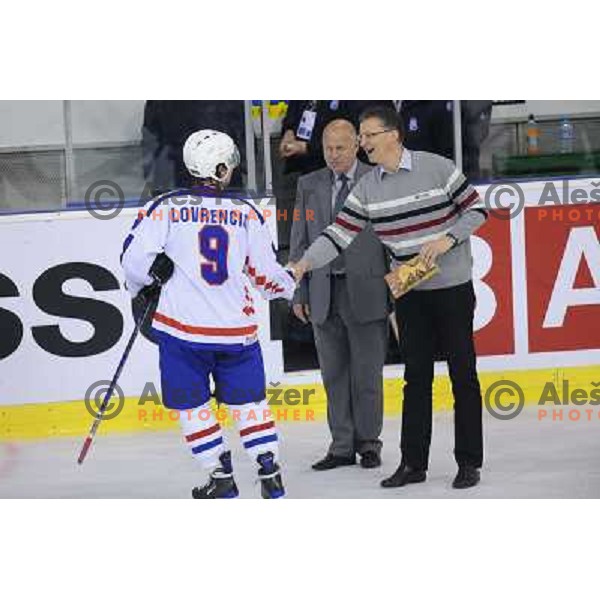 Marko Lovrencic, minister Igor Luksic at the ice hockey game Slovenia - Croatia, played in the IIHF World Championship,Divison 1, Group B, Ljubljana, 18.04.2010, Slovenia won 10:1 