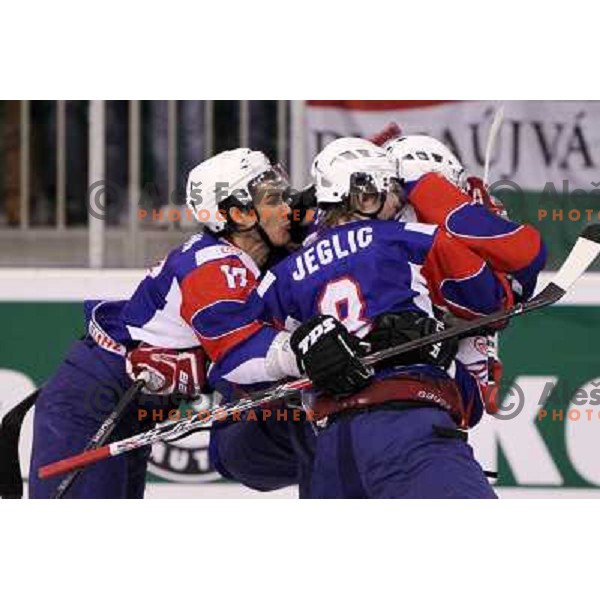 Pance, Jeglic, Ticar in action during ice-hockey match Slovenia-Hungary at IIHF World Championship-Div 1, group B, played in Hala Tivoli, Ljubljana, Slovenia 24.4.2010 