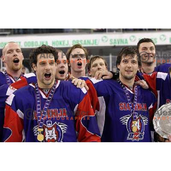 Tavzelj, Milovanovic, Mursak, Jeglic, Kovacevic victory celebration of Slovenia team after gold medal ice-hockey match Slovenia-Hungary at IIHF World Championship-Div 1, group B, played in Hala Tivoli, Ljubljana, Slovenia 23.4.2010. Slovenia won 4-1 and t