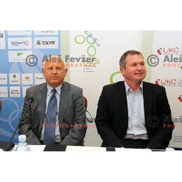 Janez Kocijancic and Matjaz Kek at press conference in hotel Union, Ljubljana, Slovenia 4.5.2010 
