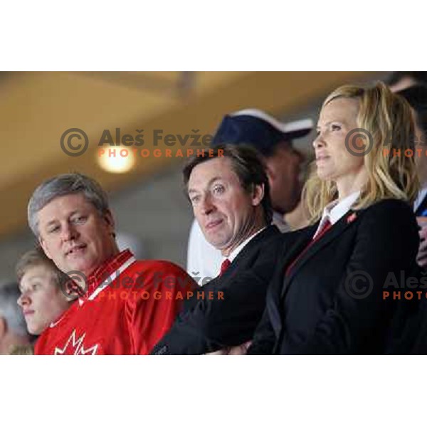  Wayne Gretzky watching action during ice hockey match Canada-USA in the final of Olympic tournament 28.2.2010, Vancouver 2010 Winter Olympic Games, Canada 