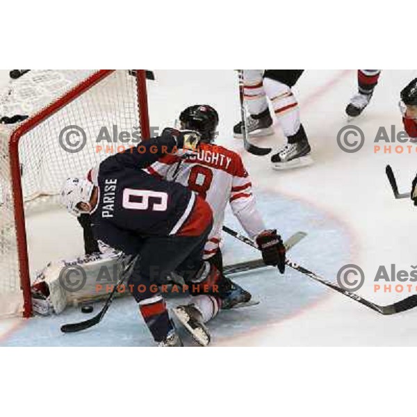 Parise in action during ice hockey match Canada-USA in the final of Olympic tournament 28.2.2010, Vancouver 2010 Winter Olympic Games, Canada 