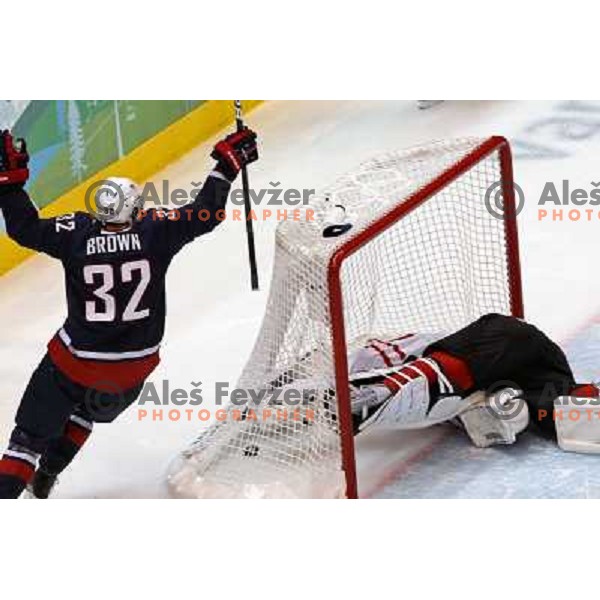 Luongo and Brown in action during ice hockey match Canada-USA in the final of Olympic tournament 28.2.2010, Vancouver 2010 Winter Olympic Games, Canada 