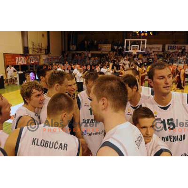 Slovenian national basketball team at the basketball game Slovenia - Macedonia, friendly match before the FIBA World Championship Turkey 2010, Ptuj 