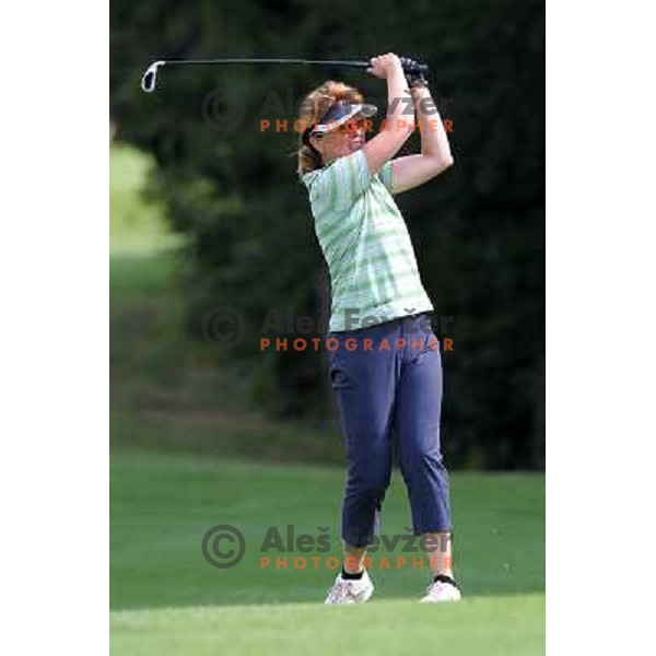 Slovenian national championships for senior ladies over 3 days at Diners golf & country club Smlednik. Second round action on August 18,2010 