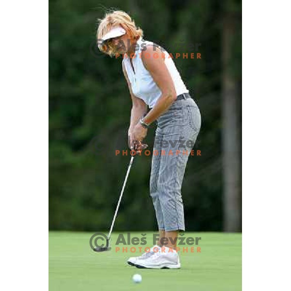 Slovenian national championships for senior ladies over 3 days at Diners golf & country club Smlednik. Second round action on August 18,2010 