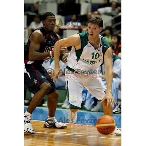 Bostjan nachbar vs Joe Johnson