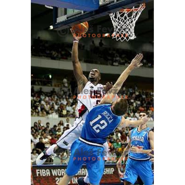 Dwyane Wade vs Mason Rocca and Matteo Soragna
