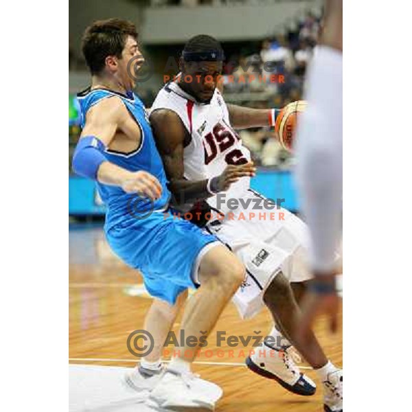 LeBron James vs Andrea Michelori