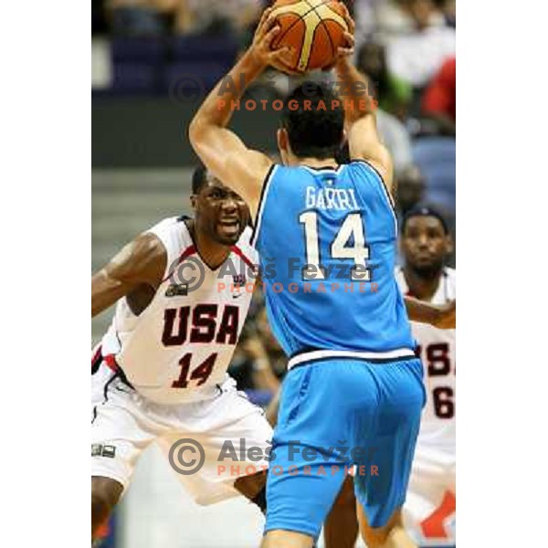Luca Garri vs Elton Brand