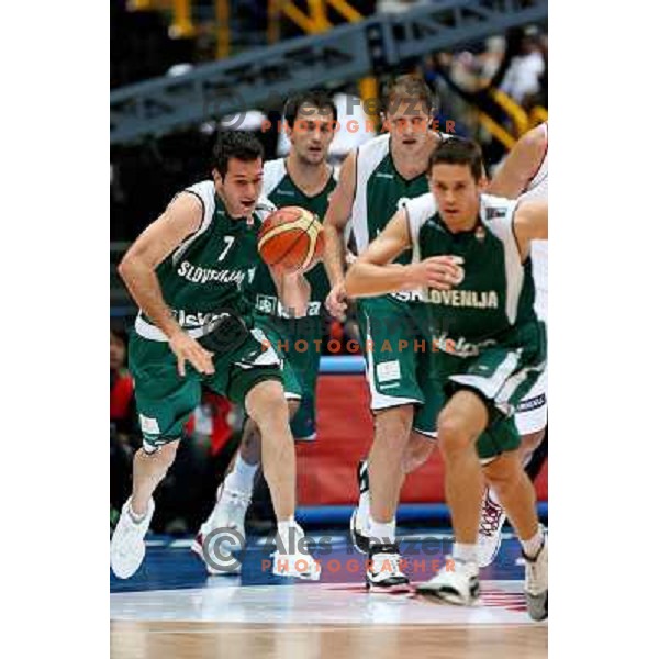 Sani Becirovic, Zeljko Zagorac, Radoslav Nesterovic and Jaka Lakovic
