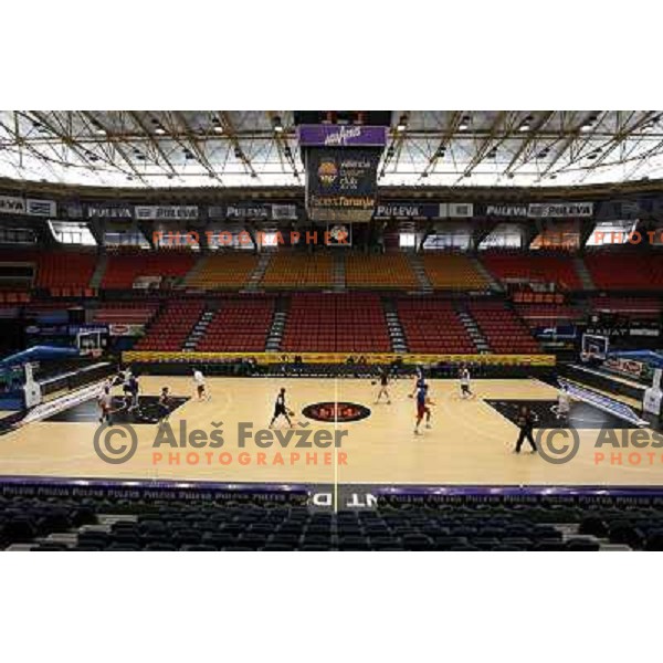 Players of Union Olimpija at preparation for basketball match Power Electronics Valencia- Union Olimpija in round 10 of Turkish Airlines Euroleague, played in Valencia on December 22,2010 