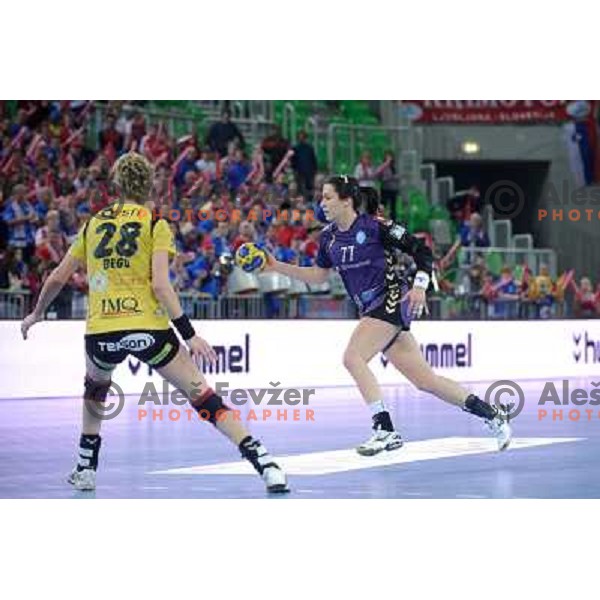 Andrea Lekic at the handball game RK Krim Mercator Ljubljana - Itxako Reyno De Navarra , played in the Women\'s EHF Champions league main round, 05.02.2011 , Stozice Arena, Ljubljana, 