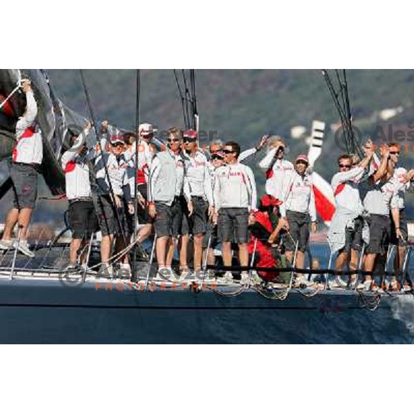 Alfa Romeo crew celebrate victory