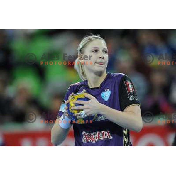 Tamara Mavsar in action at the handball game RK Krim Mercator Ljubljana - Oltchim Valcea, played in the Women\'s EHF Champions league main round, 19.03.2011 , Stozice Arena, Ljubljana, 