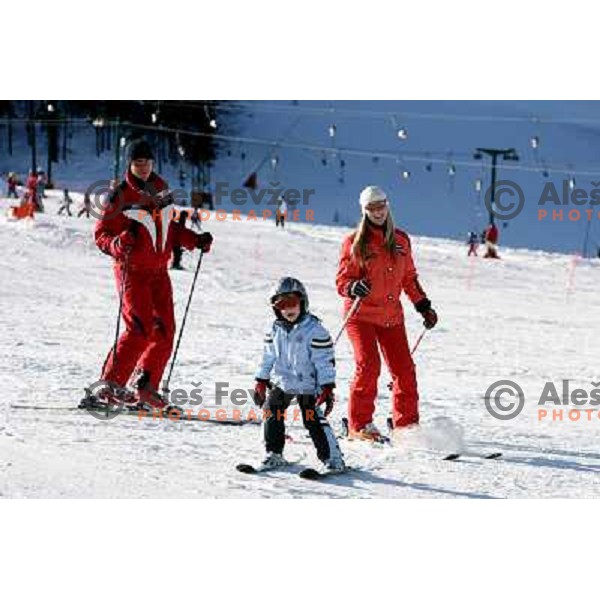 Family skiing in Kranjska gora