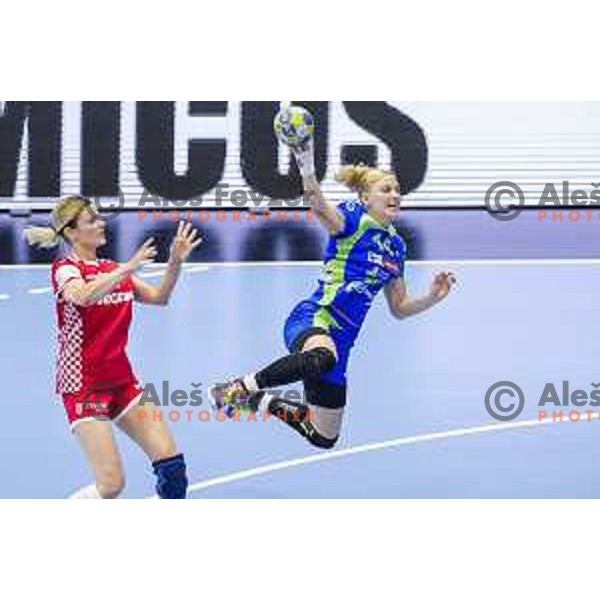 Tamara Mavsar (14) in action during Women’s World Cup qualification handball match between Slovenia and Croatia in Golovec Hall, Celje on June 15th, 2017