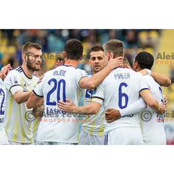 Mitja Viler and other players of Maribor celebrating during soccer match between Celje and Maribor, Round 15 of PLTS 2018/19, played in Arena Z’dezele, Celje, Slovenia on November 4, 2018