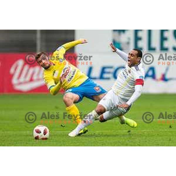 Janez Pisek and Marcos Tavares in action during soccer match between Celje and Maribor, Round 15 of PLTS 2018/19, played in Arena Z’dezele, Celje, Slovenia on November 4, 2018
