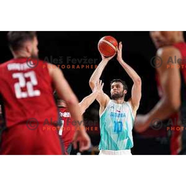 Mike Tobey in action during quarter-final of Men’s Basketball between Slovenia and Germany in Saitama Super Arena at Tokyo 2020 Summer Olympic Games, Japan on August 3, 2021