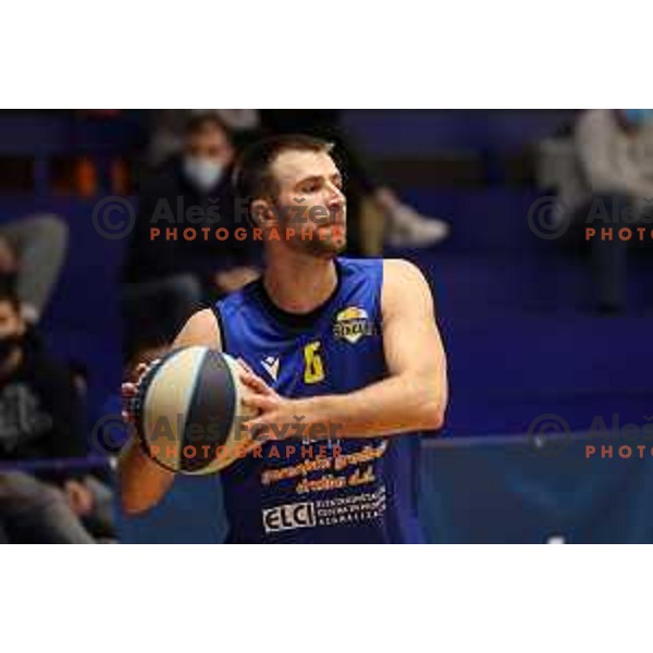 Matej Rojc in action during Nova KBM league match between Helios Suns and Sencur GGD in Domzale, Slovenia on January 4, 2022