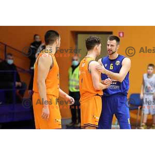 Aljaz Bratec and Matej Rojc during Nova KBM league match between Helios Suns and Sencur GGD in Domzale, Slovenia on January 4, 2022