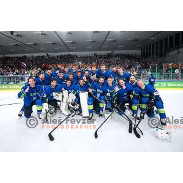 Slovenian players celebrate victory at IIHF Ice-hockey World Championship 2022 division I group A match between Slovenia and Hungary in Ljubljana, Slovenia on May 6, 2022 