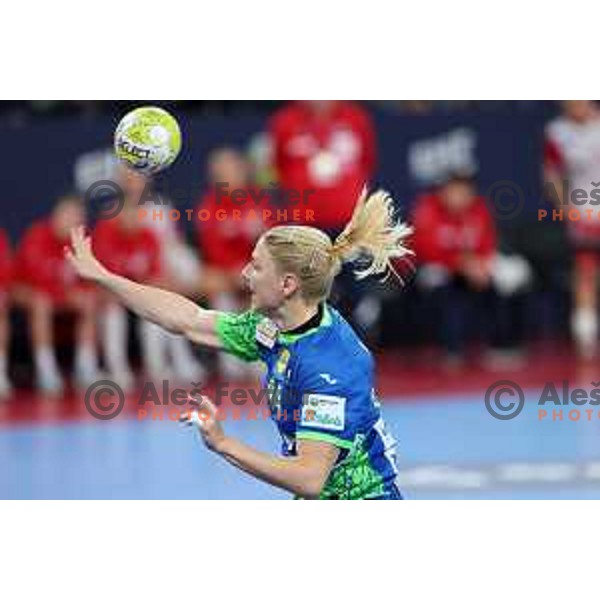 Tamara Mavsar in action during the handball match between Slovenia and Croatia at Women\'s EHF Euro 2022 in Ljubljana, Slovenia on November 10, 2022