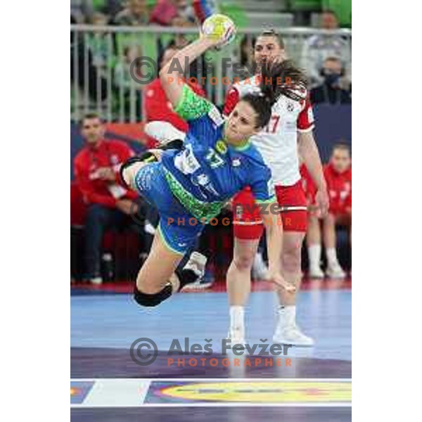 Natasa Ljepoja in action during the handball match between Slovenia and Croatia at Women\'s EHF Euro 2022 in Ljubljana, Slovenia on November 10, 2022