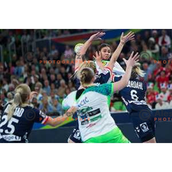 Elizabeth Omoregie in action during the handball match between Slovenia and Norway at Women\'s EHF Euro 2022 in Ljubljana, Slovenia on November 14, 2022