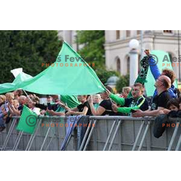 Fans during championship celebration of Olimpija in Kongresni trg, Ljubljana, Slovenia on May 20, 2023. Foto: Filip Barbalic