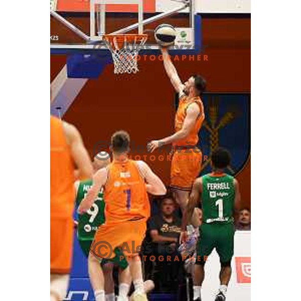 Niko Bacvic of Helios Suns in action during the third game of The Final of Nova KBM league between Cedevita Olimpija and Helios Suns in Domzale, Slovenia on June 8, 2023 Foto: Filip Barbalic