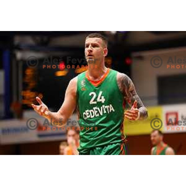 Alen Omic of Cedevita Olimpija in action during the third game of The Final of Nova KBM league between Cedevita Olimpija and Helios Suns in Domzale, Slovenia on June 8, 2023 Foto: Filip Barbalic