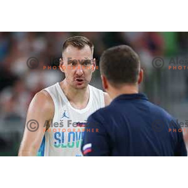 Zoran Dragic and head coach Aleksander Sekulic in action during Telemach friendly match in preparation for World Cup 2023 between Slovenia and Greece in Ljubljana on August 2, 2023. Foto: Filip Barbalic