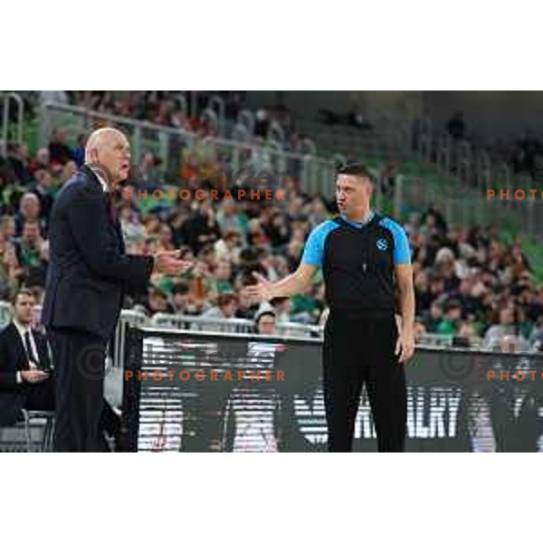 Neven Spahija, head coach of Umana Reyer and referee Boris Ryzhyk during BKT EuroCup 2023-2024 regular season basketball match between Cedevita Olimpija (SLO) and Umana Reyer Venezia (ITA) in Ljubljana, Slovenia on January 17, 2024